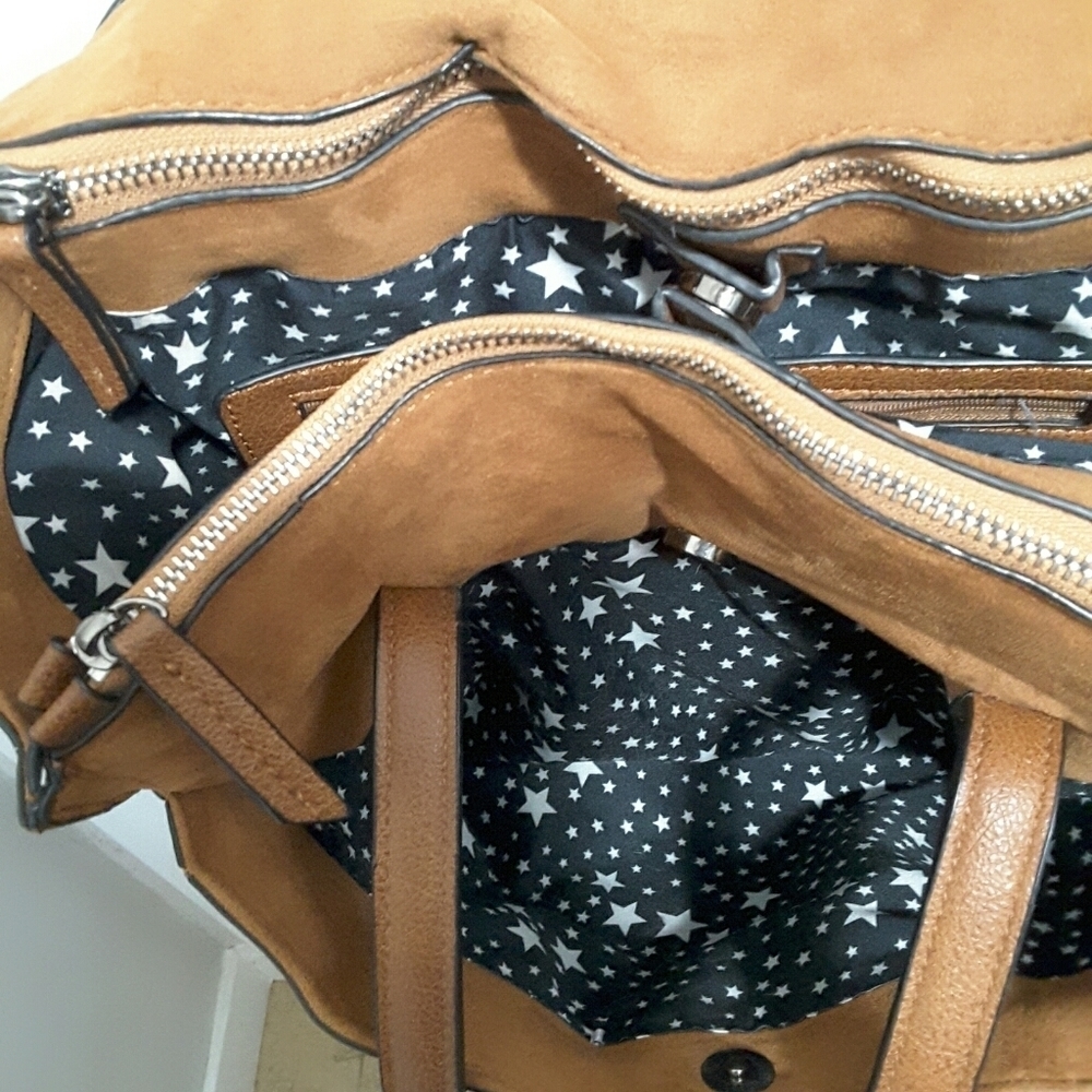 Moda Luxe Brown Shoulder Bag - Picture 6 of 8